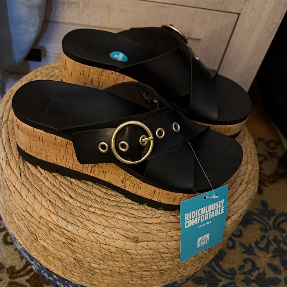 NWT Reef Black Platform Sandals with Cork Wedge